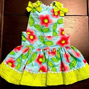 TONI MARI adorable floral/watermelon dog dress-SZ LG (under 10lbs)
